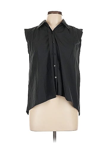 Uniti Casuals Sleeveless Button-Down Shirt (view 1)