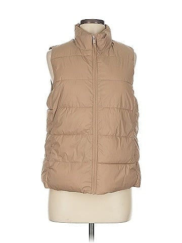 Gap Vest (view 1)