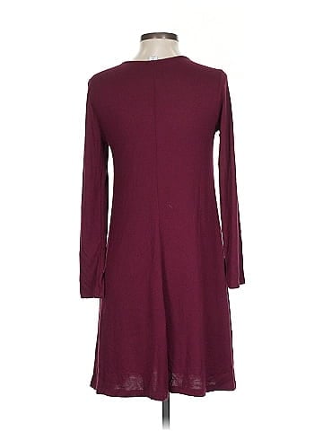 Old Navy Casual Dress (view 2)