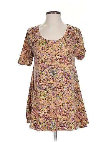 Lularoe Short Sleeve T-Shirt (view 1)