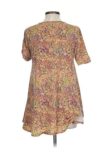 Lularoe Short Sleeve T-Shirt (view 2)