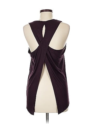 Balance Collection Sleeveless T-Shirt (view 2)