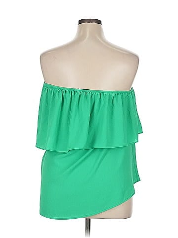 VICI Sleeveless Top (view 2)