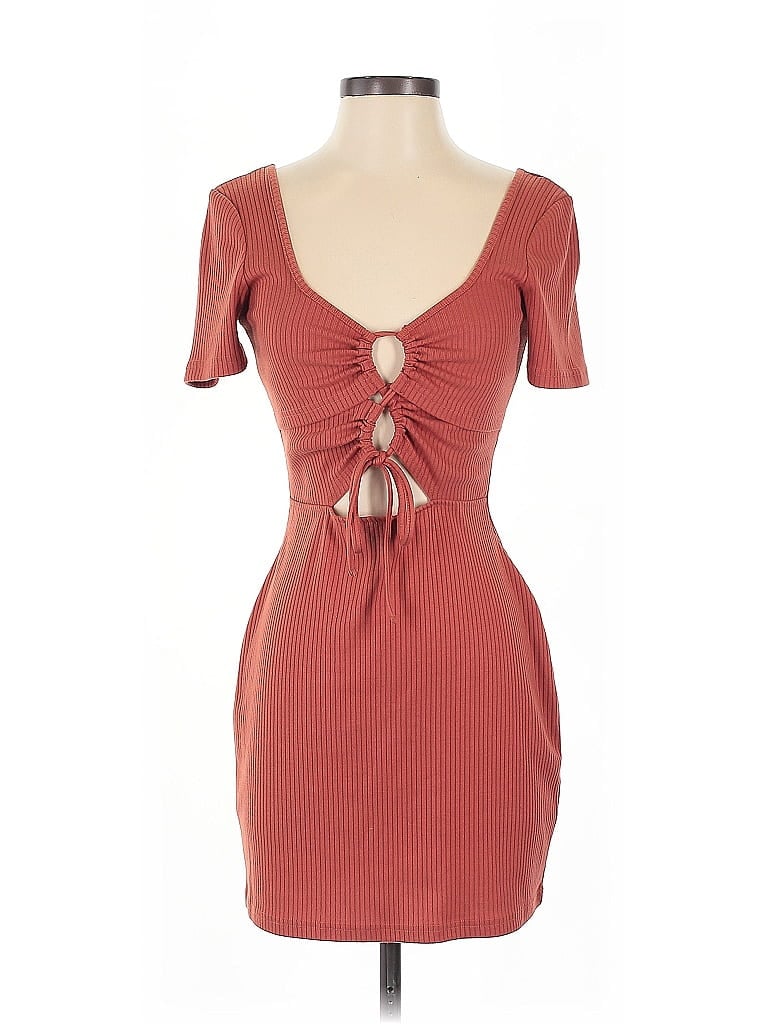 Click to view more detailed imagery on our partner's website Pre-owned Minkpink Cocktail Dress In Orange