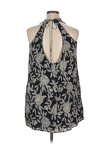Abercrombie & Fitch Casual Dress (view 2)