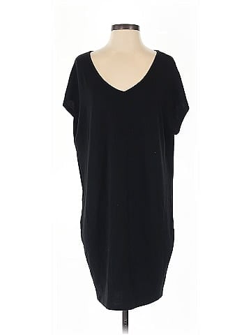 Old Navy Casual Dress (view 1)