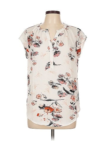 Fun2Fun Sleeveless Blouse (view 1)