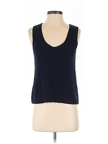 Vince. Sleeveless Top (view 1)