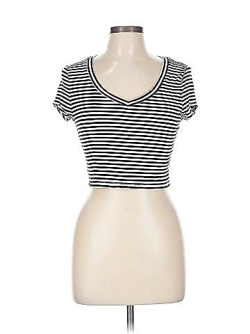 Aeropostale Short Sleeve T-Shirt (view 1)