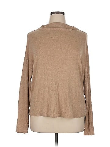 Vince. Long Sleeve Turtleneck (view 1)