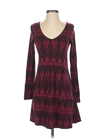 Express Outlet Casual Dress (view 1)