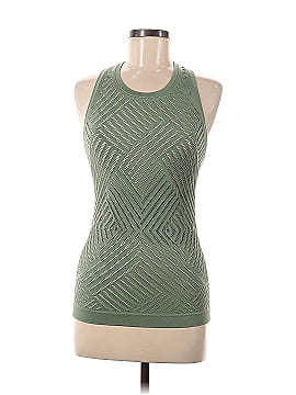 Victoria Sport Sleeveless Top