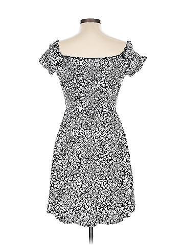Hollister Casual Dress (view 2)