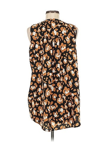 Peach Love Sleeveless Blouse (view 2)