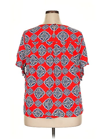 Crown & Ivy Short Sleeve Blouse (view 2)