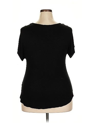 No Boundaries Short Sleeve T-Shirt (view 2)