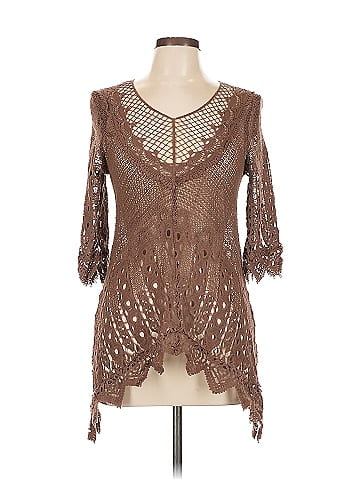 Unbranded 3/4 Sleeve Top (view 1)