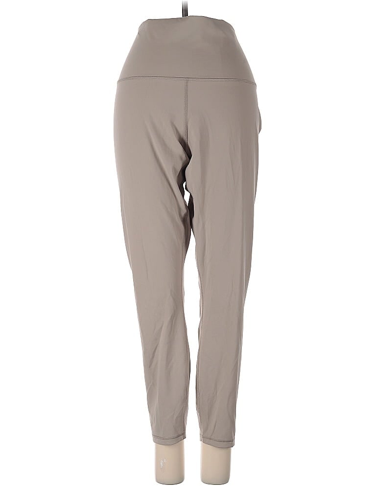 Pre-owned Everlane Active Pants In Gray