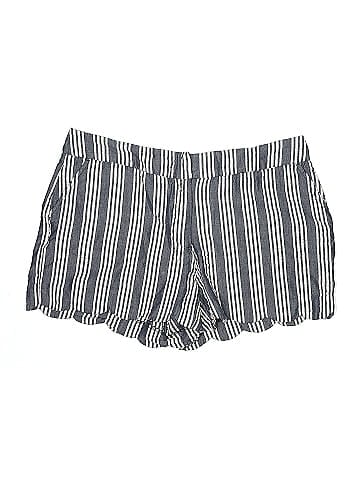 Crown & Ivy Shorts (view 1)