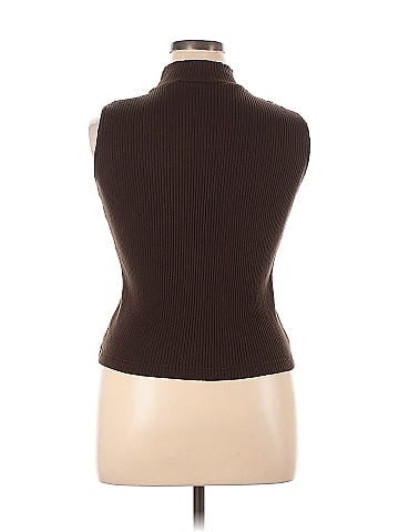 Sag Harbor Sweater Vest (view 2)