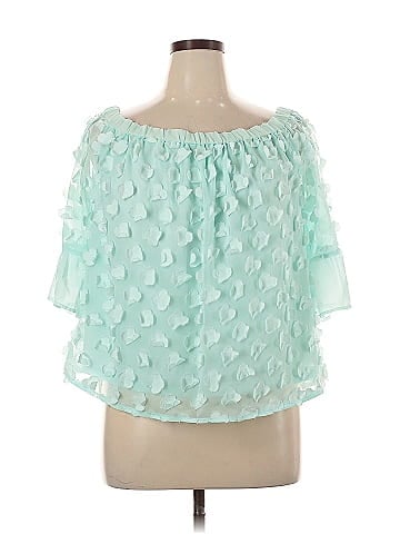 Adiva 3/4 Sleeve Blouse (view 1)