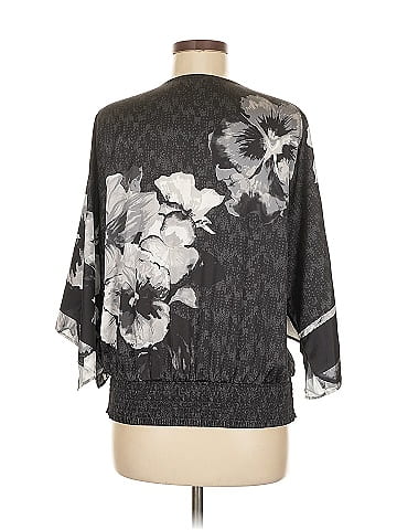White House Black Market 3/4 Sleeve Blouse (view 2)