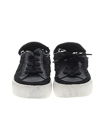 DKNY Sneakers (view 2)