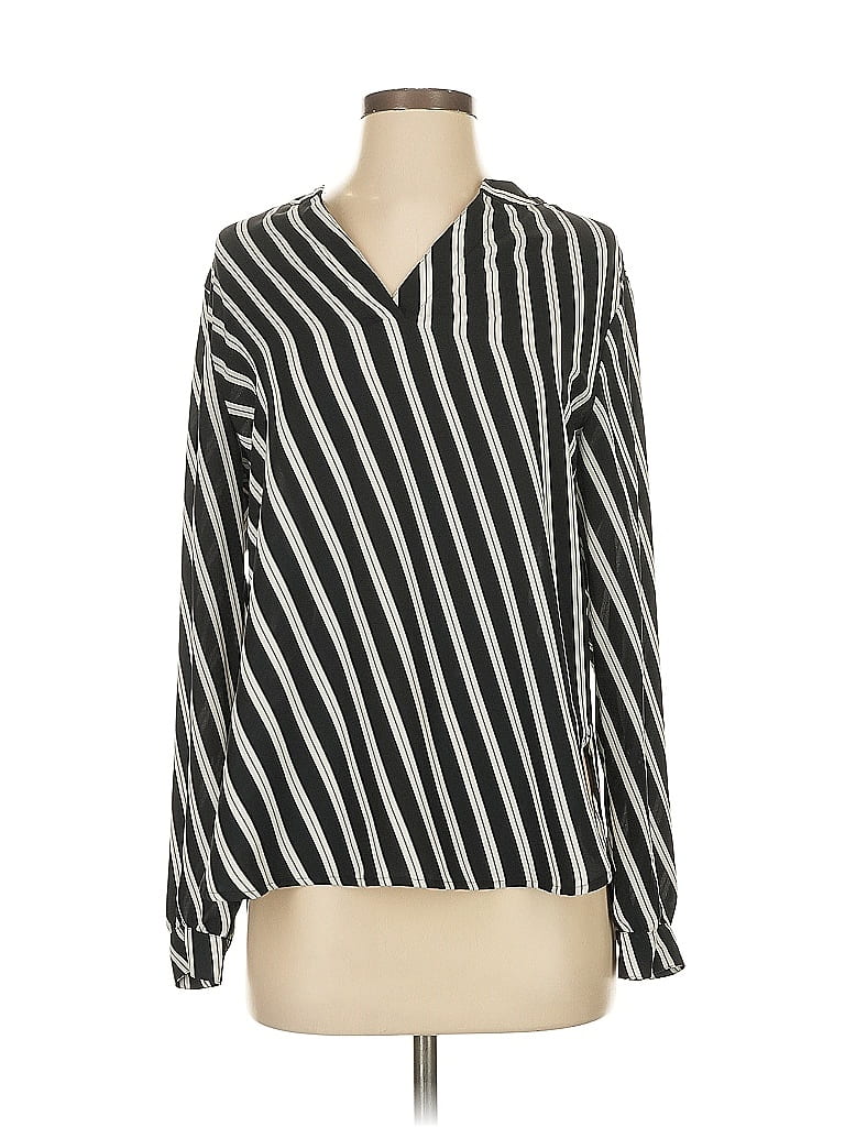 Click to view more detailed imagery on our partner's website Pre-owned Anne Klein Long Sleeve Blouse In Black