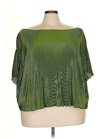 Shein Curve 3/4 Sleeve T-Shirt (view 1)