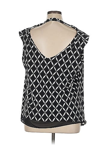 White House Black Market Sleeveless T-Shirt (view 2)