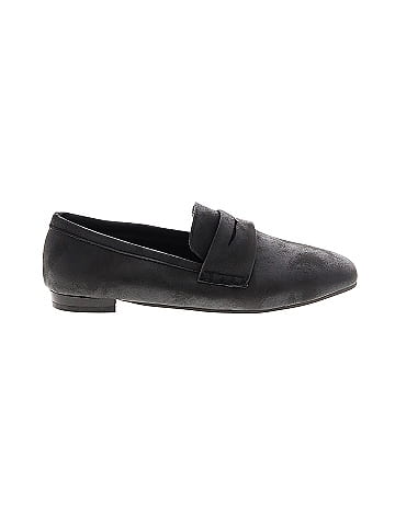 Unbranded Flats (view 1)