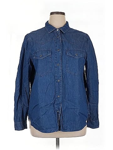 Gap Long Sleeve Button-Down Shirt (view 1)