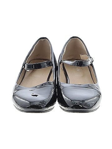 Unbranded Flats (view 2)