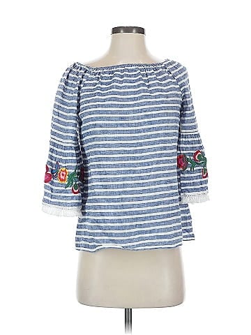 BeachLunchLounge 3/4 Sleeve Top (view 1)