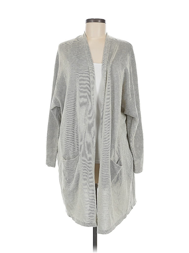 Click to view more detailed imagery on our partner's website Pre-owned Donni Cardigan Sweater In Gray