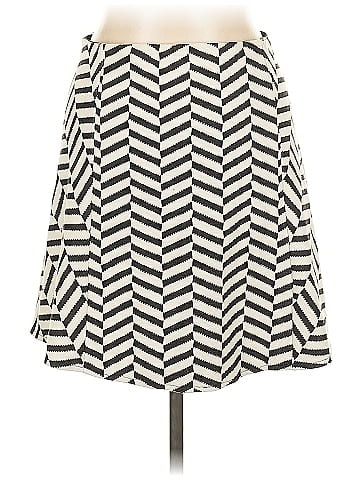 Trafaluc by Zara Casual Skirt (view 2)
