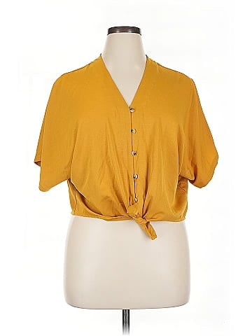 Style Envy Short Sleeve Blouse (view 1)
