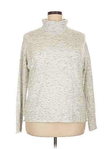 RD Style Turtleneck Sweater (view 1)