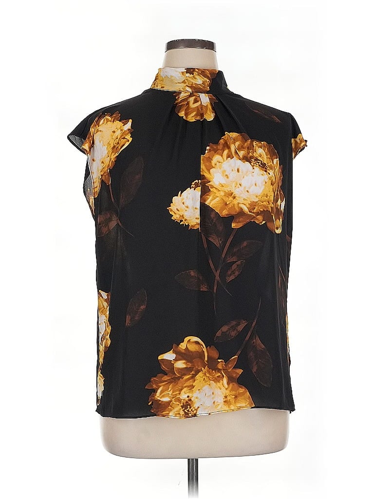 Click to view more detailed imagery on our partner's website Pre-owned New York And Company Sleeveless Blouse In Black