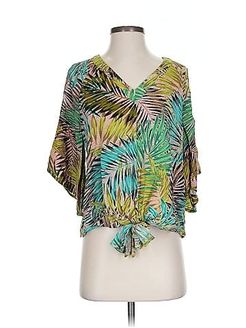 Democracy 3/4 Sleeve Blouse (view 1)