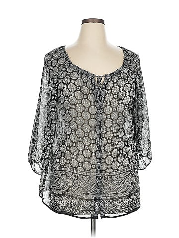 Liz Claiborne 3/4 Sleeve T-Shirt (view 1)