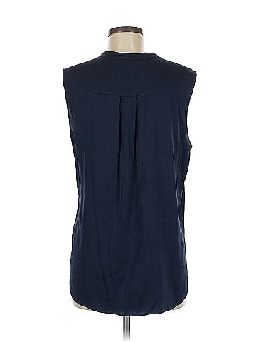 Vince. Sleeveless Silk Top (view 2)