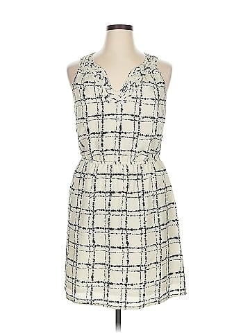 Ann Taylor LOFT Casual Dress (view 1)