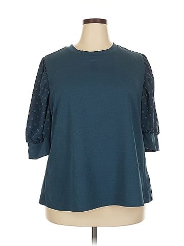 Lularoe 3/4 Sleeve Top (view 1)