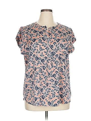 Liz Claiborne Short Sleeve Blouse (view 1)