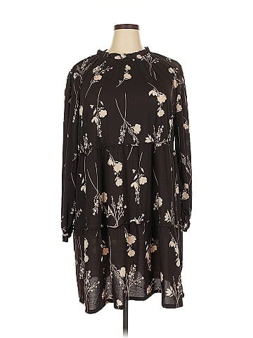 Lularoe Casual Dress (view 1)