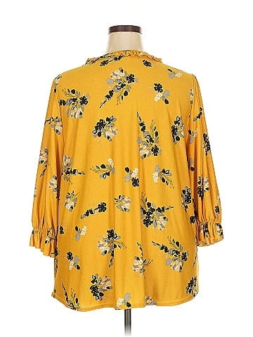 MELLODAY 3/4 Sleeve Blouse (view 2)