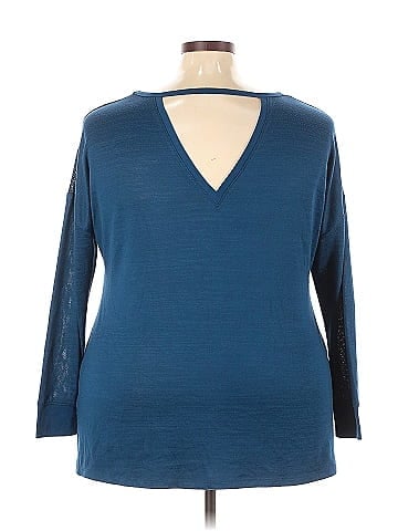 LIVI Active 3/4 Sleeve Top (view 2)
