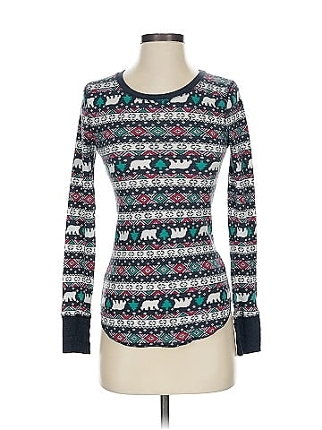 Old Navy Long Sleeve T-Shirt (view 1)