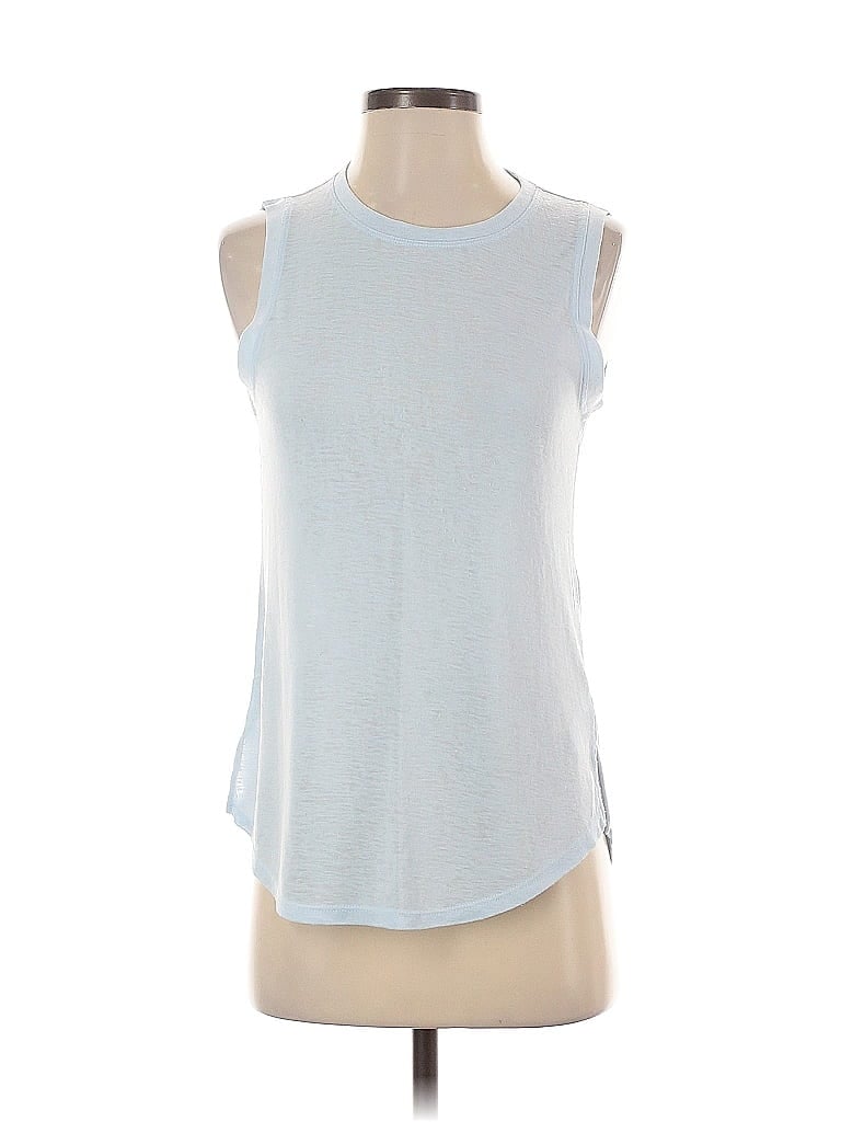 Click to view more detailed imagery on our partner's website Pre-owned Athleta Sleeveless T-shirt In Silver